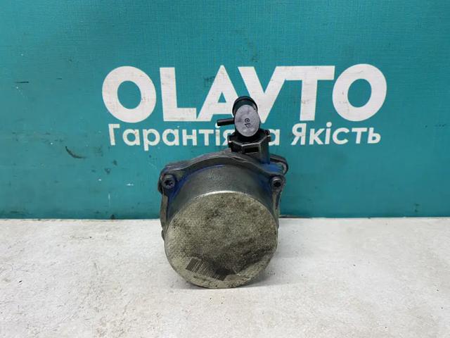 RENAULT 8200720558 Насос вакуумный в наличии Запорожье
