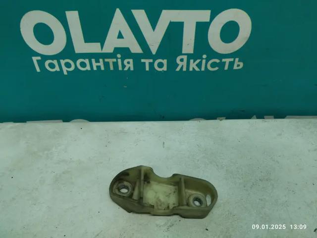 RENAULT 8200782733 в наличии Днепр