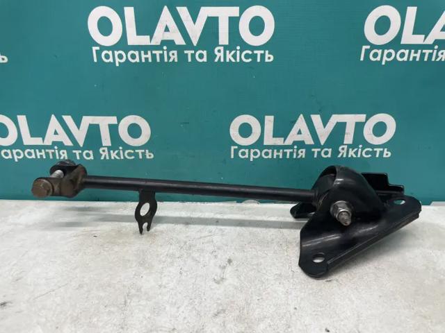 RENAULT 8200839107 Рычаг (тяга) задней подвески продольный нижний правый в наличии Киев