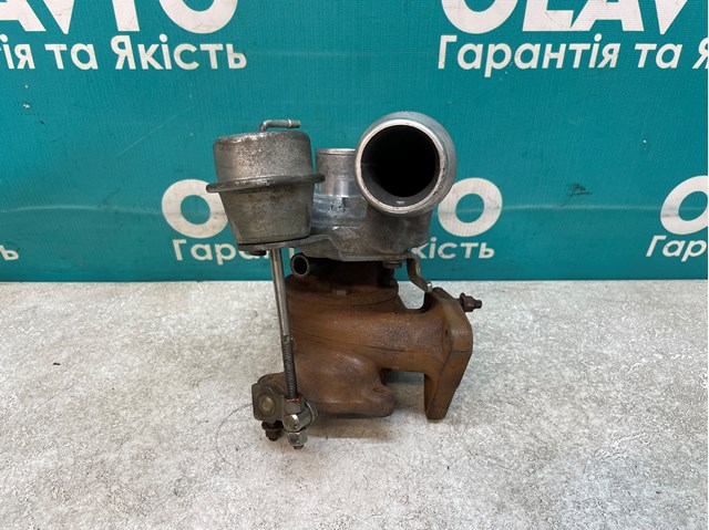 Турбокомпрессор 8200860233 RENAULT