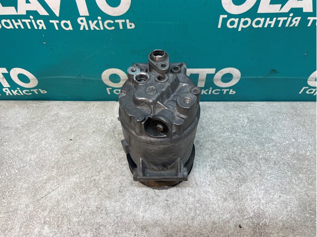 RENAULT 8200940233 Компрессор кондиционера в наличии Житомир
