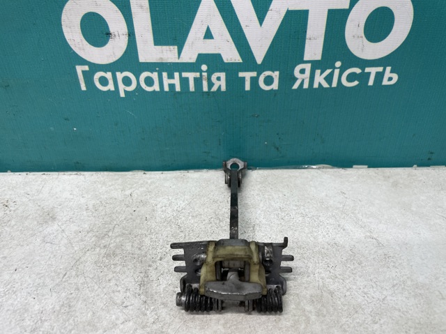 824304462R RENAULT Ограничитель открывания двери задний купить в Днепр