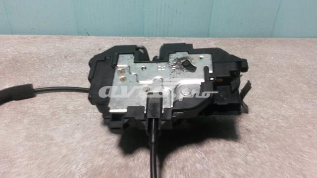 825020033R Замок двери задней правой купить Одесса