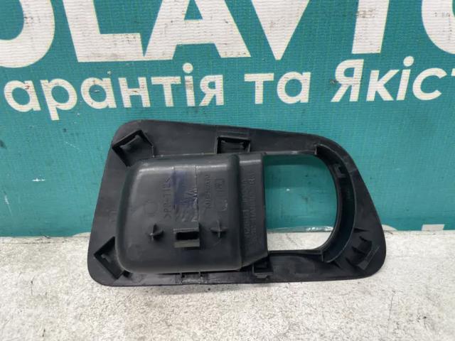 NISSAN 82682JD00A Заглушка (решетка) противотуманных фар бампера переднего правая в наличии Ужгород