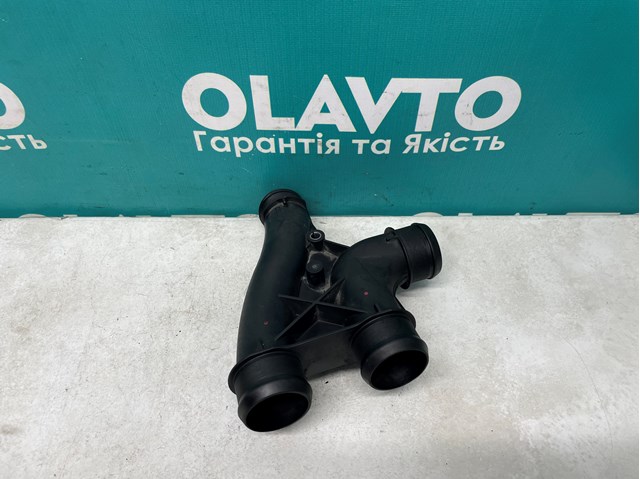 Патрубок интеркуллера 9678406580 PEUGEOT