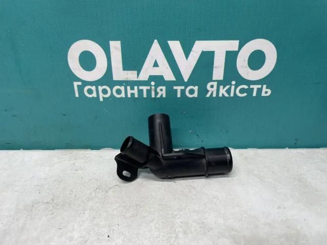 Фланец двигателя системы охлаждения 9684589080 PEUGEOT