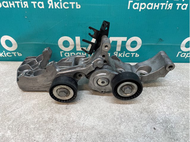 Автомобильный генератор 98090590 OPEL
