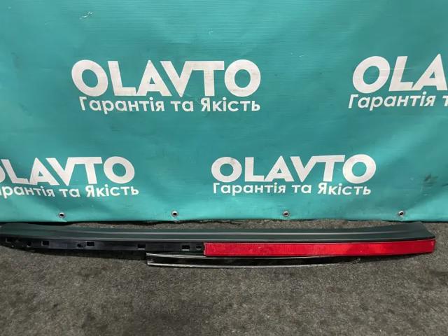 FP6423955 Накладка бампера заднего верхняя защитная (ступень-подножка) купить Ужгород