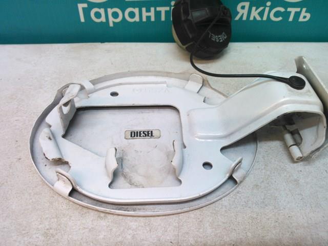 MAZDA GS1D42410B Лючок бензобака в наличии Тернополь