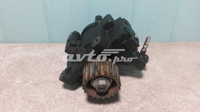 Насос топливный высокого давления (ТНВД) H8201100115 RENAULT