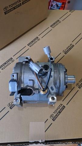 TOYOTA 883206A330 Компрессор кондиционера в наличии Ирпень
