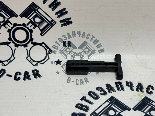 177860D011 TOYOTA Кронштейн воздушного фильтра купить в Кривой Рог