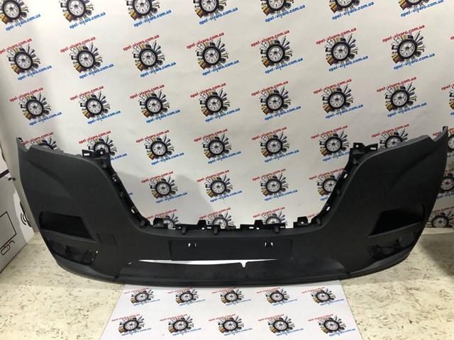 RENAULT 620104124X Передний бампер в наличии Черкассы