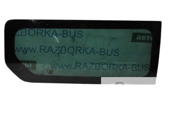 Стекло багажного отсека, правое 833405017R RENAULT