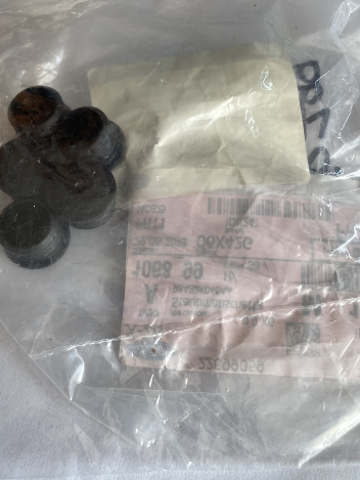 Щиток тормозного диска заднего 1068799 FORD