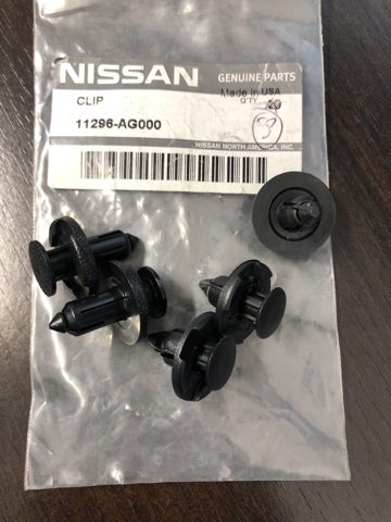 Пистон (клип) крепления подкрылка переднего крыла 11296AG000 NISSAN