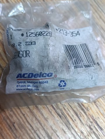 Датчик положения коленчатого вала 12560228 AC DELCO