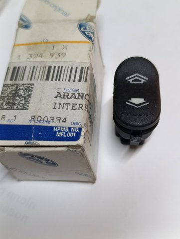 Кнопка подъемника задних стёкол 1324939 FORD