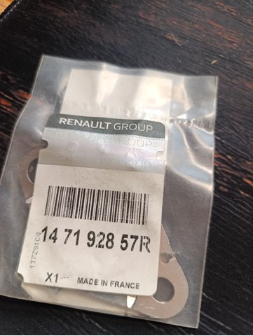Прокладка патрубка EGR к головке блока (ГБЦ) 147192857R RENAULT