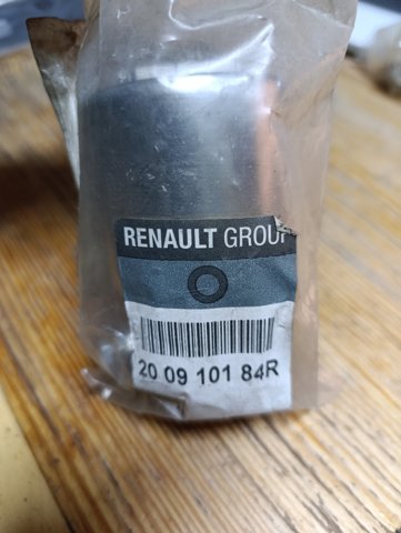 Наонечник глушителя 200910184R RENAULT