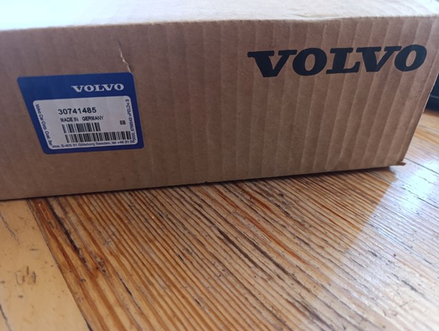 Воздушный фильтр 30741485 VOLVO