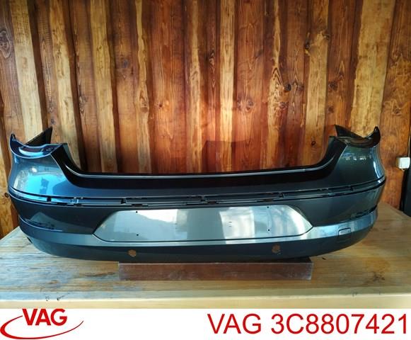Бампер задний 3C8807421 VAG