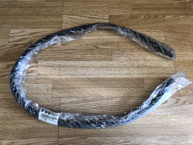 Прокладка лобового стекла 51783114 FIAT