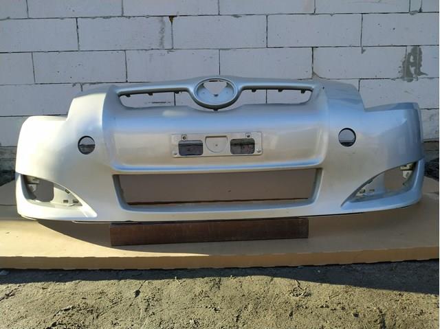 Задний бампер 5215902680 TOYOTA