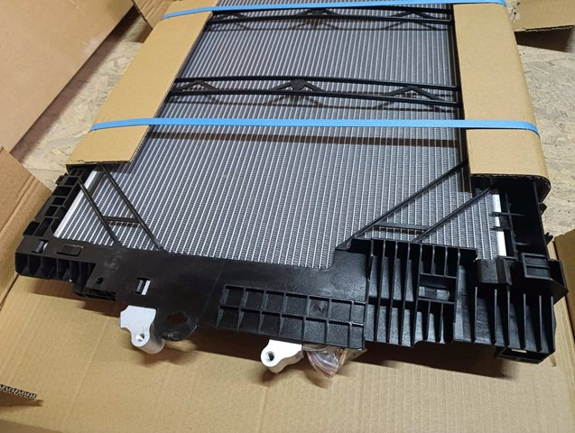 59015703 VAN WEZEL Радиатор кондиционера купить в Львов