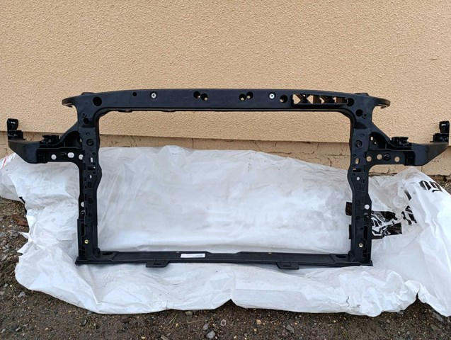 Установочная панель передняя 64101G2000 MARKET (OEM)