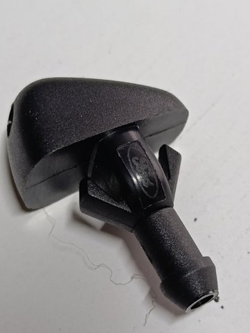 Веерная форсунка омывателя 6700259 FORD