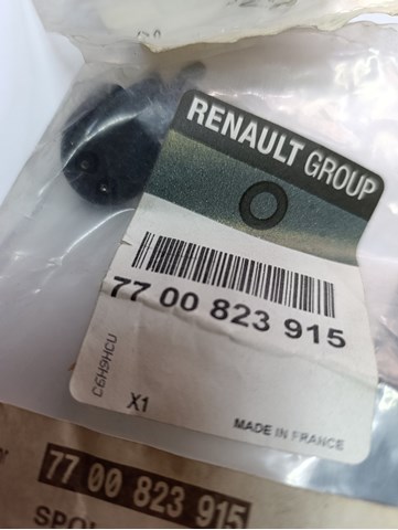 Сопло омывателя лобового стекла 7700823915 RENAULT