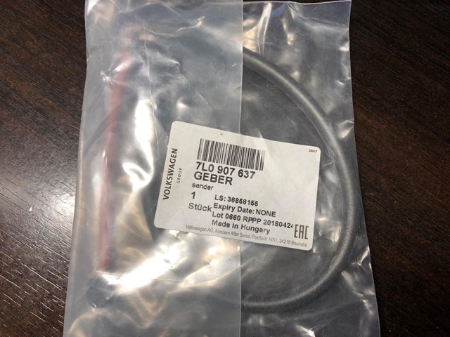 7L0907637 VAG Датчик износа тормозных колодок передний купить в Тернополь