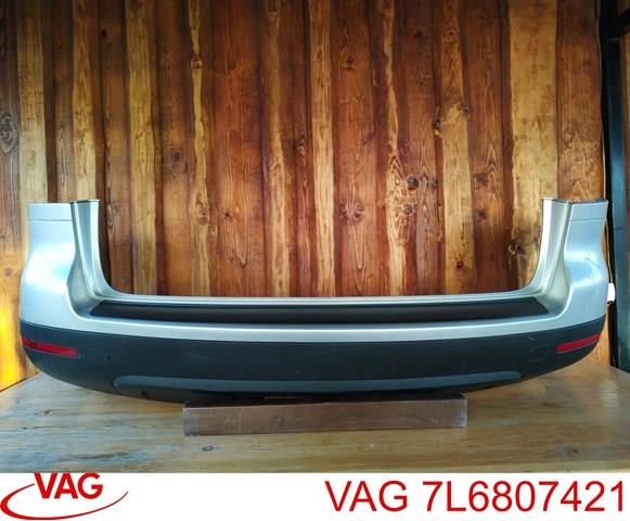 Бампер задний 7L6807421 VAG