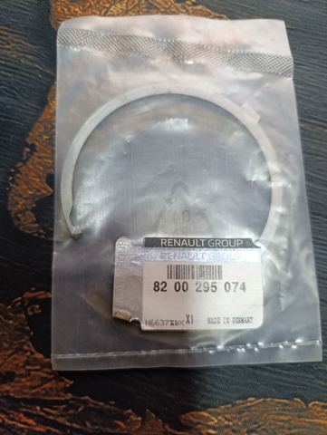 Кольцо стопорное синхронизатора 8200295074 RENAULT