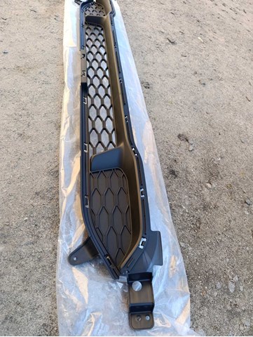 86560J9000 HYUNDAI Решетка бампера переднего нижняя купить в Хмельницкий