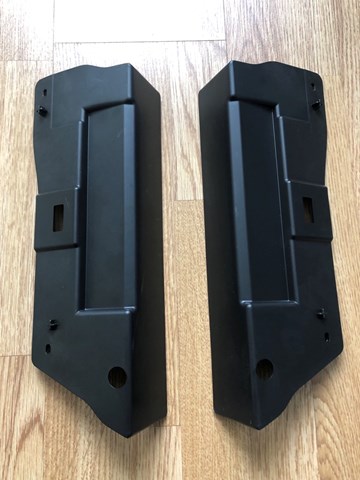 Кронштейн спойлера переднего бампера 960155927R RENAULT