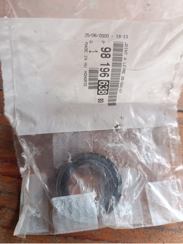 Сальник АКПП/КПП входного вала 9819663880 PEUGEOT