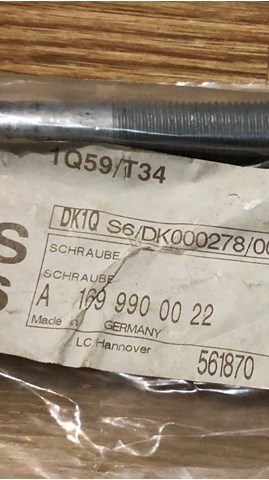 MERCEDES A1699900022 Болт нижнего рычага в наличии Черкассы