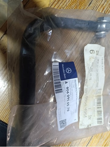 Трубка топливная от топливоподкачивающего насоса к ТНВД A9060904576 MERCEDES