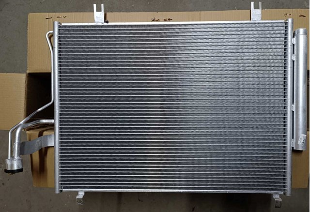 Радиатор охлаждения кондиционера TC3M61480 TYC
