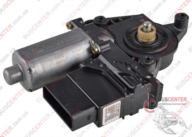 Мотор стеклоподъемника двери задней, правой 0130821696 BOSCH