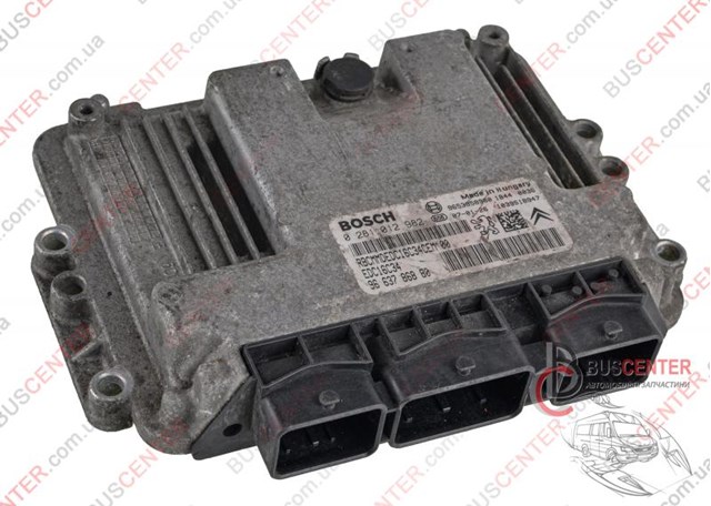 ЭБУ двигателем 0281012982 BOSCH
