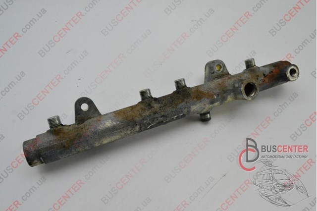 Распределитель топлива (рампа) 0445214050 BOSCH