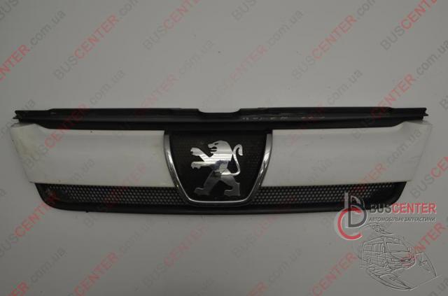 PEUGEOT 1304703070 Решетка радиатора в наличии Житомир