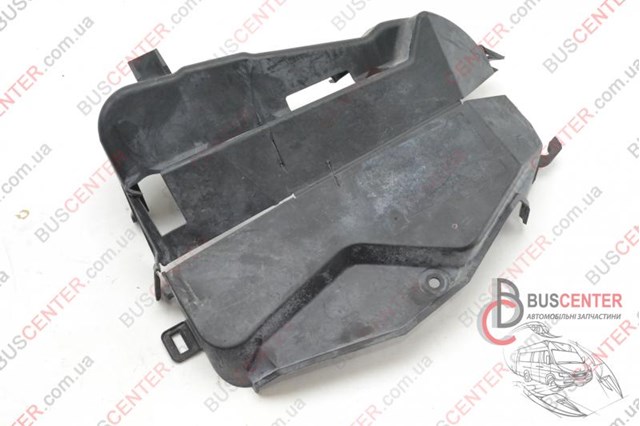 135630596R RENAULT Защита ремня ГРМ верхняя купить в Кривой Рог