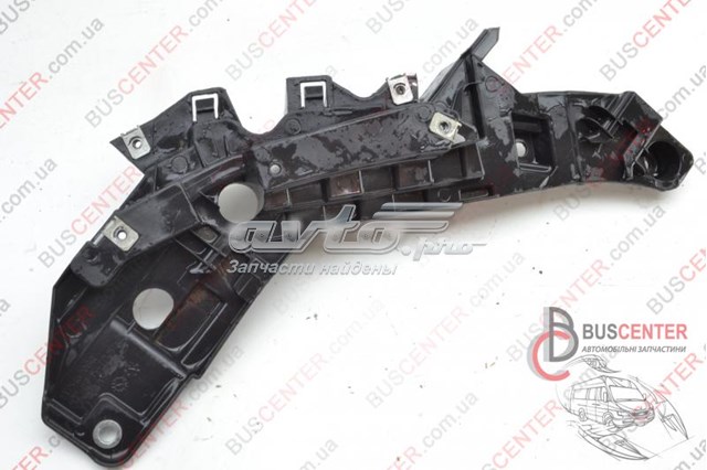 Правое крепление переднего бампера 1375162080 FIAT