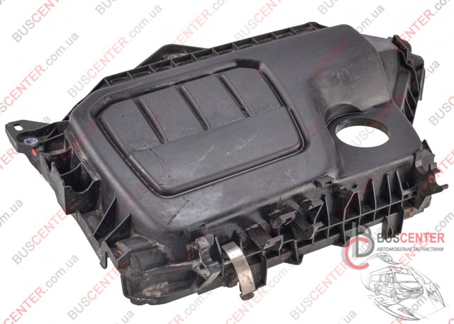 RENAULT 175B13123R Крышка двигателя в наличии Киев