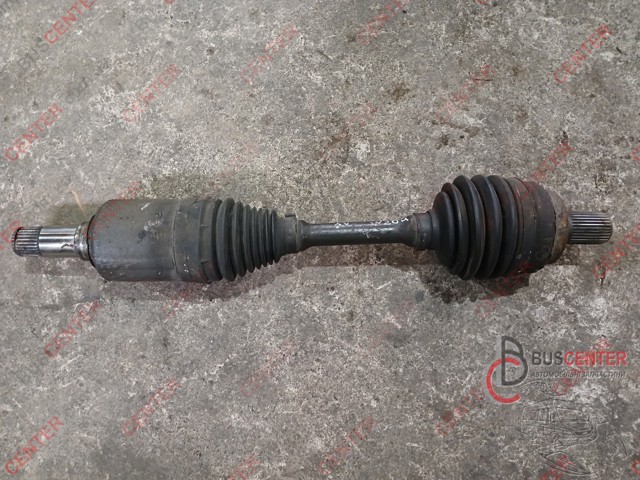 2043302501 MERCEDES Полуось (привод) передняя правая купить в Черкассы