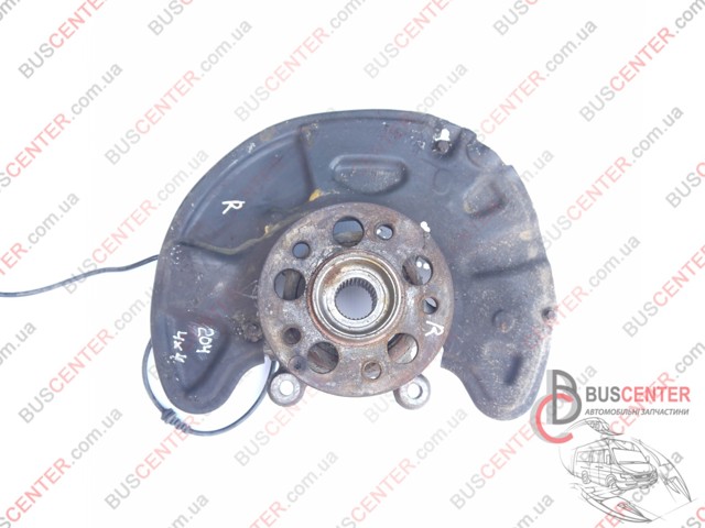 MERCEDES A2043323401 Цапфа (поворотный кулак) передний правый в наличии Днепр